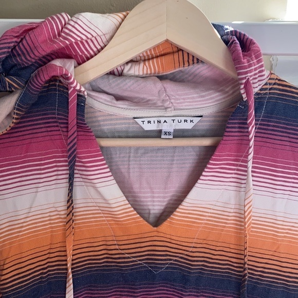 TRINA TURK STRIPED HOODIE V NECK PULLOVER TOP MULTI COLOR Size XS - Picture 7 of 16